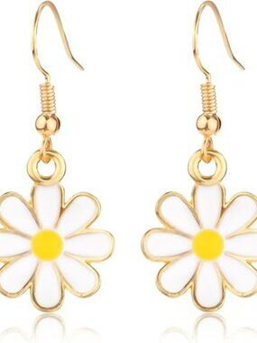 NEW Daisy Flower Earrings Sunflower Small Dangle Elegant Dainty Jewelry Set